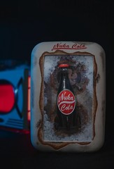 Fallout Nuka Cola Bottle Weathered Vending Machine LED Shadow Box NEW Bethesda