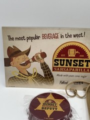 Sunset Sarsaparilla Bottle Opener w/caps NUKA COLA Jones Soda Fallout w/Card