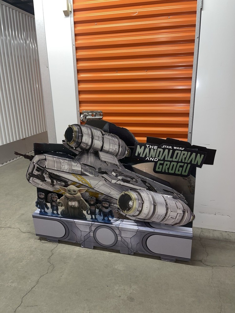 Star Wars The Mandalorian & Grogu Giant 4FT Topper Display -Walmart- 2026