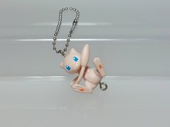 Mew Pokemon Tsumande Tsunagete Mascot Keychain Figure Bandai 2022 M06 1.1in