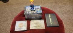 Fallout 3 Collectors Edition Lunchbox W/ Making of Fallout 3 DVD Bobblehead