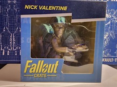 Fallout Crate Lootcrate Screen Shots Nick Valentine Figure Sealed New