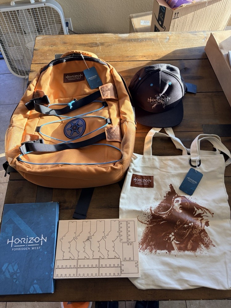 NEW Horizon Forbidden West Media Backpack Bundle Video Game Merchandise RARE
