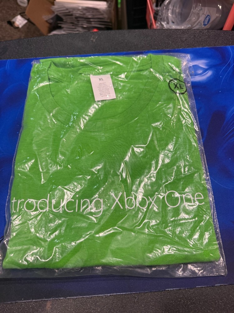 Introducing Xbox One Microsoft XL T-Shirt Rare Promo Item New