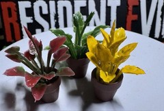 3 Mini Herbs Red Yellow Green Medium size for 1:18 to 1:12 figures Resident Evil