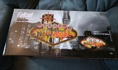 Fallout New Vegas Welcome Sign Light up Lamp 10″ Statue Figure + COA (454/1000)