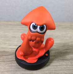 Splatoon amiibo Inkling Figure Squid Orange Girl Lime Green Boy Puple Ages 15+