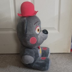 Funko Plush Five Nights At Freddy Lefty Pizzeria Simulator 19″ Gamestop NWOT