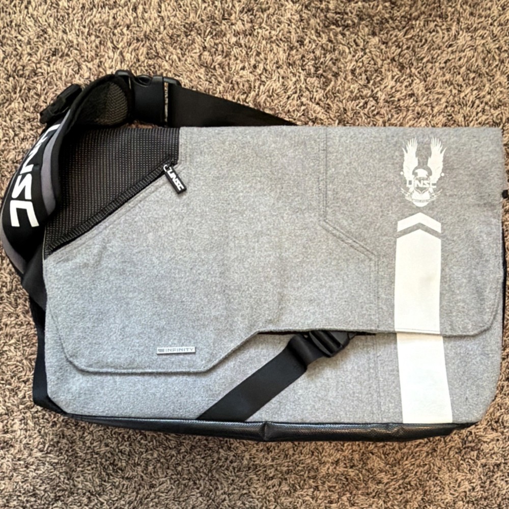 Microsoft Halo 4 UNSC Infinity Messenger Bag Adjustable Strap Multiple Compartm…