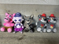 Funko Five Nights At Freddy’s Plush Lot Ballora Pigpatch Twisted Ones Wolf Lefty