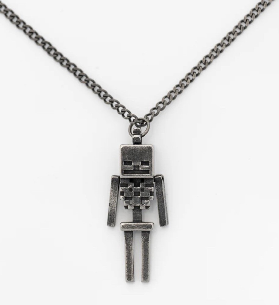 Very Cool x Minecraft Skeleton Pendant – New Sealed Box LIMITED EDITION💎🔥