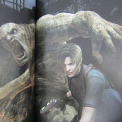 BIOHAZARD 4 Resident Evil Soundtrack & Visual Art Book w/CD PS2 2005 1st Ed. c