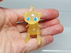 Mew Clear Pokemon 5th Anniversary Monster Collection Figure Tomy 2002 N07 1.4in