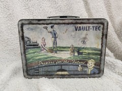 Collector’s Edition Fallout 3 Vault-Tec Lunchbox Bobblehead Art Book and DVD