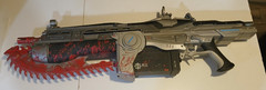 NECA Gears Of War Lancer Replica 2008 – Bloody Lancer – 36″ Full Size Prop