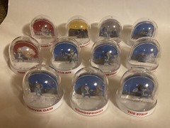 Fallout: New Vegas Snow Globes – The 11