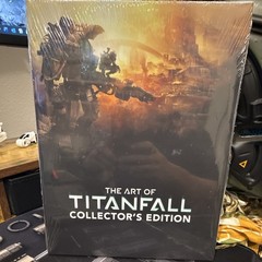 Titanfall 2 Jack Cooper Pilot Helmet LED Light-Up w/ Stand Dog Tags Art Book