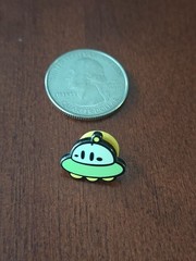 Green UFO Kirby Mini Enamel Pin