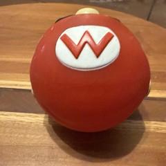 Super Mario Bros Rubber Ball Madballs Style Squirt Vintage 2006 Nintendo Retro