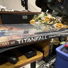 Titanfall 2 Jack Cooper Pilot Helmet LED Light-Up w/ Stand Dog Tags Art Book