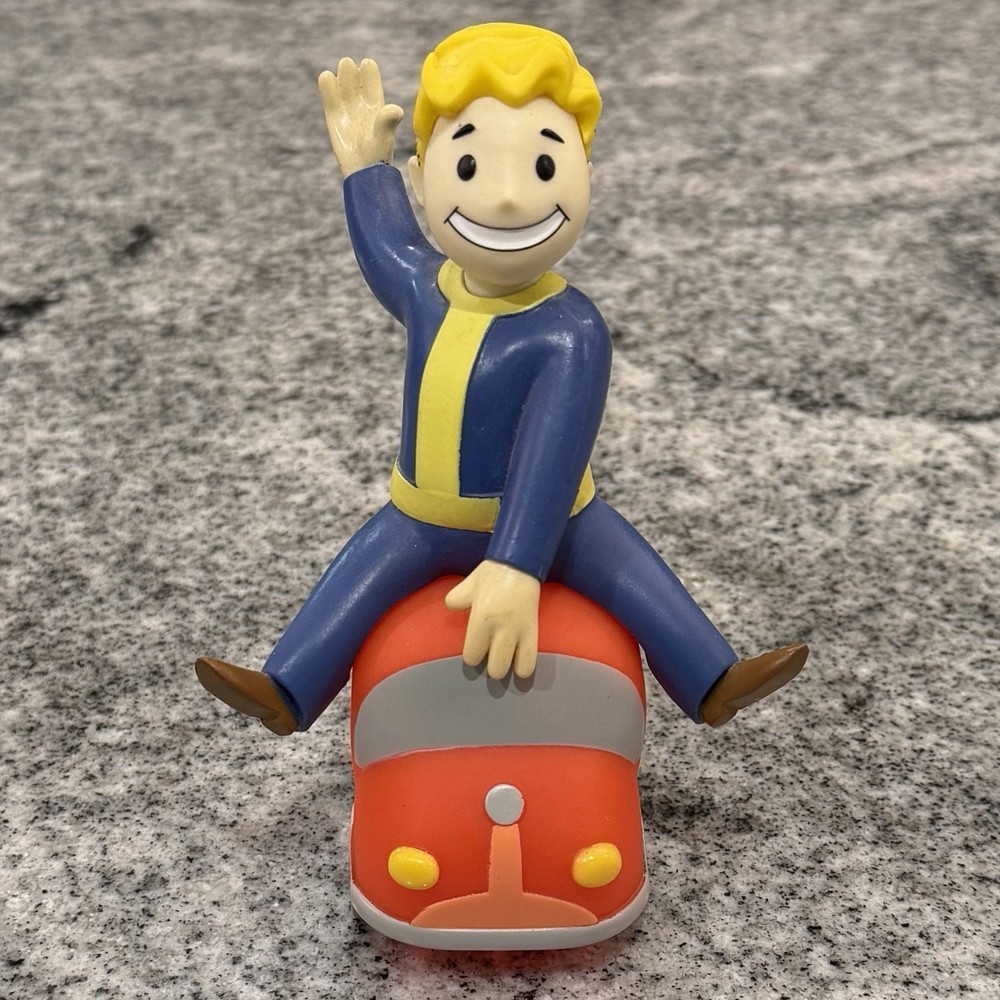 2018 Bethesda/Fallout Video Game Figure CABLE GUY VAULT BOY w/ Red Vinyl Car-Toy
