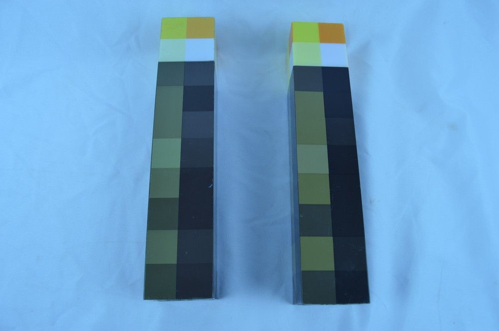 Minecraft Light-Up Wall Torch ThinkGeek LED Lamp AAA Battery Powered