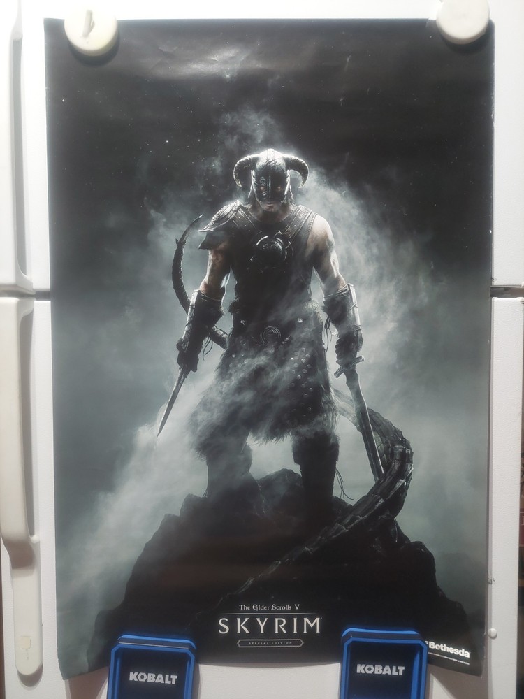 Skyrim Elder Scrolls 5 Promo Double Sided Poster Size 33″ X 22″ Gamestop Rare