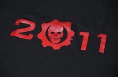 NEW! GEARS OF WAR 3 2011 T-Shirt Black L Large Red Crimson Omen GOW