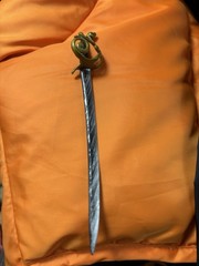 Assassin’s Creed IV Black Flag Edward Kenway Statue Figurine Sword Accessory