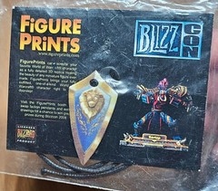 Blizzcon 2008 Blizzard Figure Prints Exclusive Alliance Pendant Necklace SEALED