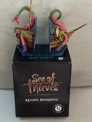 Sea of Thieves Kraken Bookends Loot Crate Xbox Gaming Collectible 2019 Rare