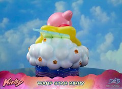 First4Figures Warp Star Kirby Regular Statue Mint in Box