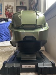 Halo 3 Legendary Edition Master Chief Helmet With Stand