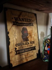 Fallout New Vegas Wanted Poster Courier Six (Distressed & Framed)
