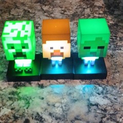 Light-Up Minecraft Character Figures Set – Creeper, Steve, Zombie
