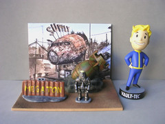 Fallout 3 MEGATON Mini Nuke Protectron Diorama Miniature Figures Display