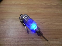 Bioshock Eve Hypo Syringe Replica 1/1 Scale Blue LED – NECA