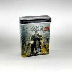 NEW – NECA – Gears of War 3 Curb Stomp First Aid Kit! Metal Tin Bandaids Sealed