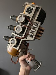 Official Fallout 1:1 Plasma Pistol Replica Chronicle Collectibles Bethesda