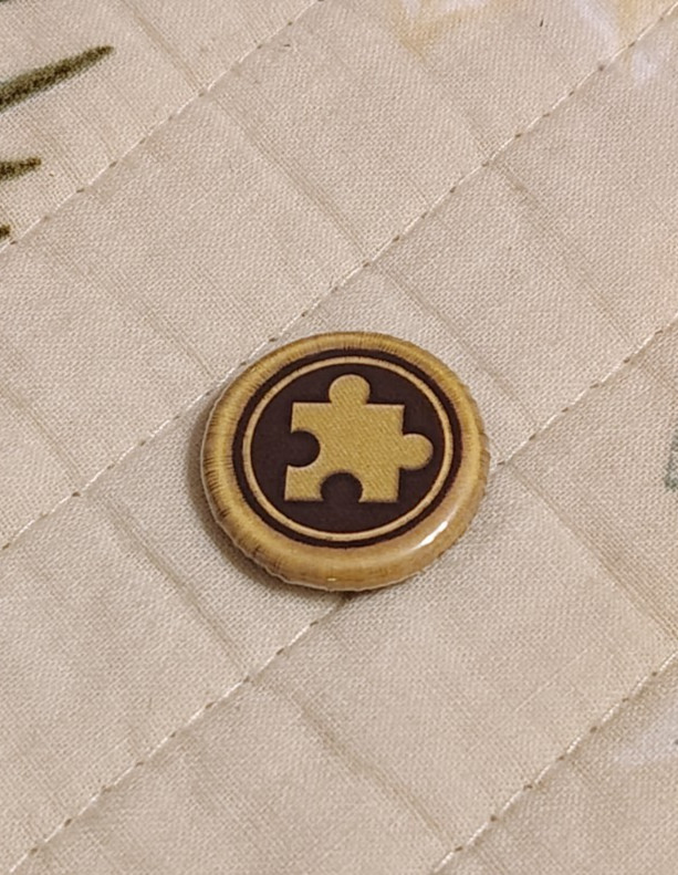 Fangamer Banjo Kazooie jigsaw button Pin – Used