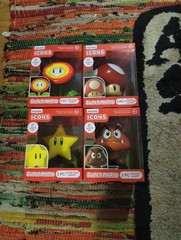 Super Mario Paladone Icons Light Up Toys – Mushroom, Goomba, Star, & Flower