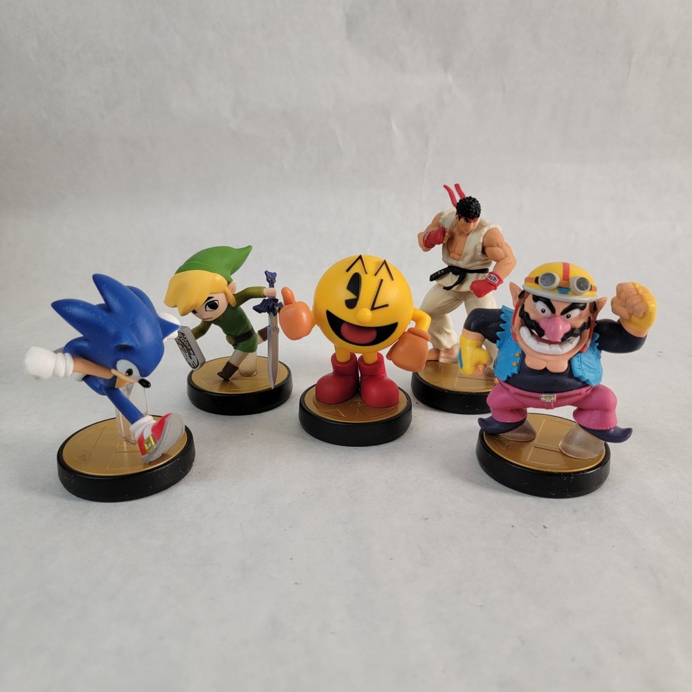 Lot of 5 Non Functional Amiibo Pac-Man Wario Sonic Toon Link Ryu Nintendo Smash