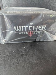 Loot Crate 2016 Exclusive The Witcher Wolf Medallion Paperweight – New Sealed