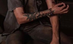 The Last of Us Part 2 – Ellie’s Bracelet A Gift From Dina + TLOU Stickers NEW
