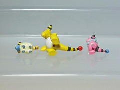 Ampharos Flaaffy Mareep Pokemon Zukan 1/40 Scale Figure Tomy 2009 G03 0.4-1.4in