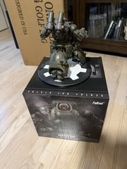 Fallout Annihilator MKII Sentry Bot 9″ Statue Limited Edition #304/600 RARE