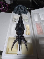 Dark Horse, Mass Effect 18” Sovereign Reaper Ship Replica #770 of 1000