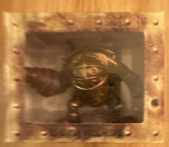 Loot Crate BioShock Big Daddy Vinyl Figure – Loot Crate Exclusive
