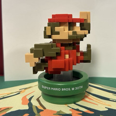 Nintendo amiibo 8-bit mario Mario 30th Anniversary Classic Color Pixelated