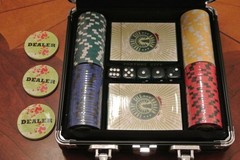 NEW Capcom Dead Rising Fortune City Poker Chips & Case PROMO bonus